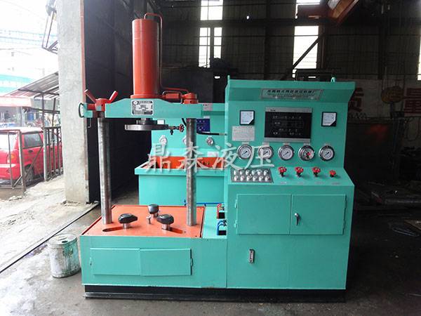 YF-LZ立式帶爪閥門(mén)試驗臺